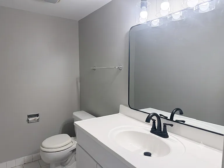 124 E Bailey Rd #A — Photo 7