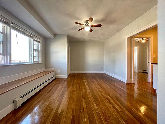 2nd image of 579 Hancock St #1