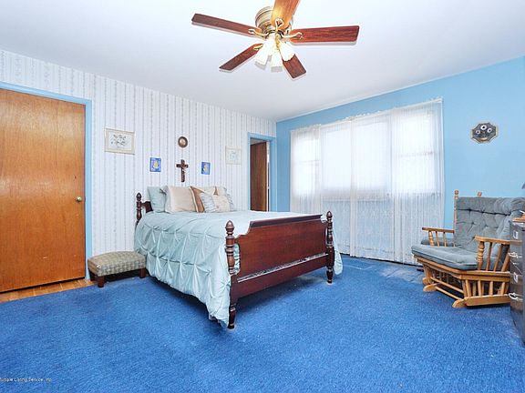 4th image of 225 Saint Johns Ave