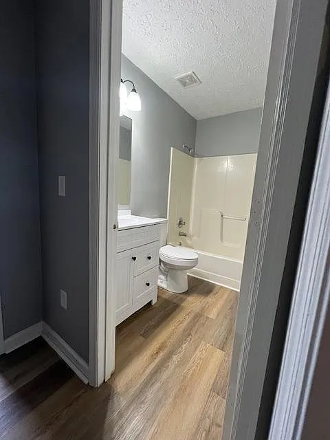 Unit Photo