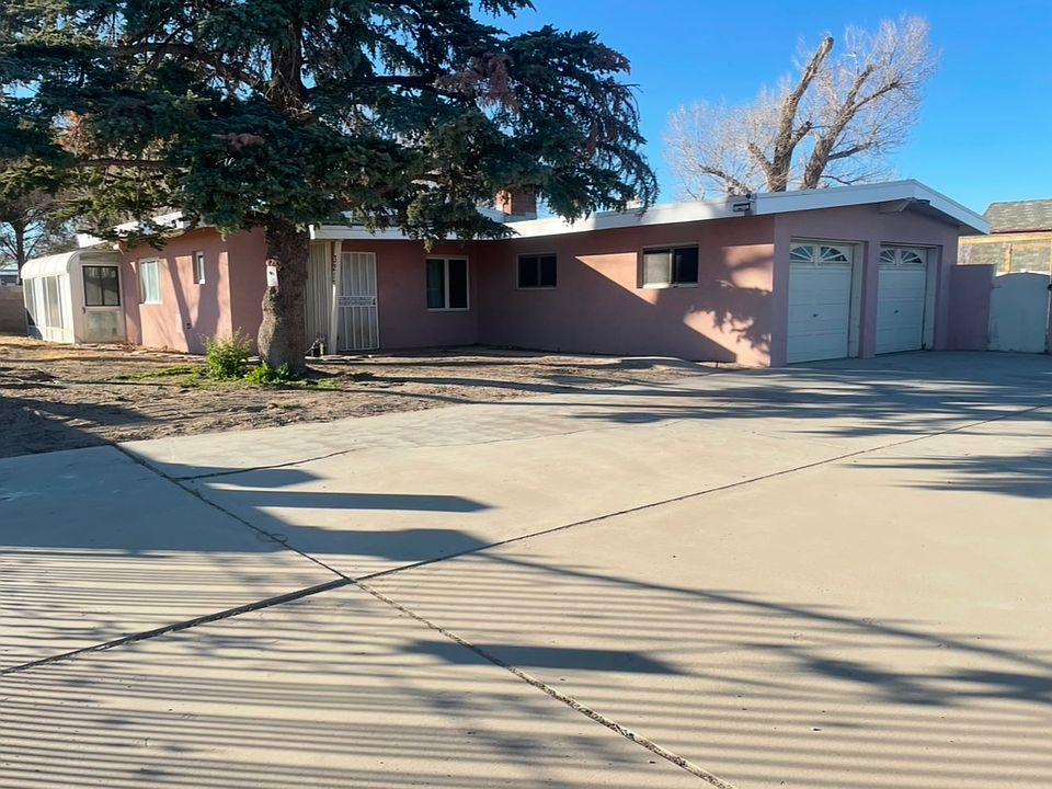 1st image of 3213 E Avenue I