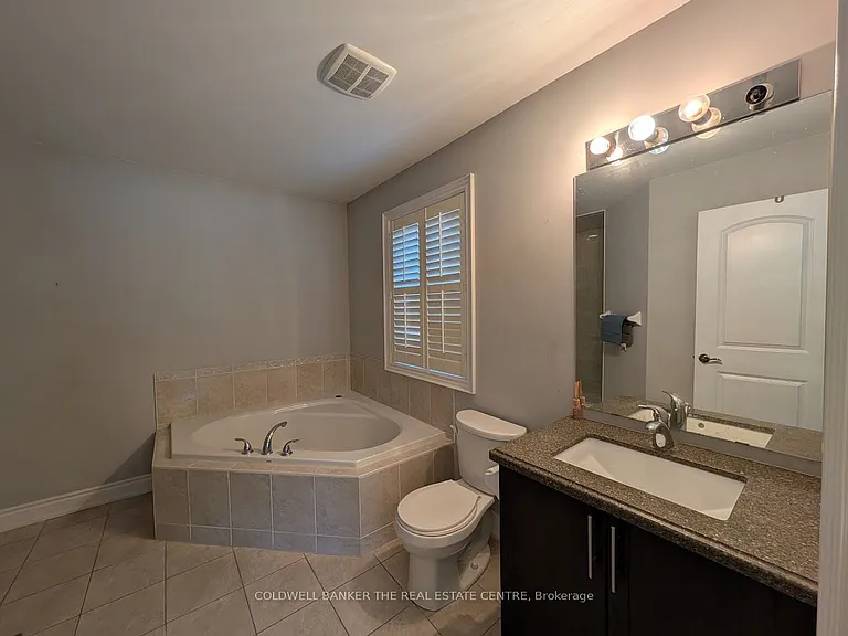 1848 Lamstone St — Photo 11