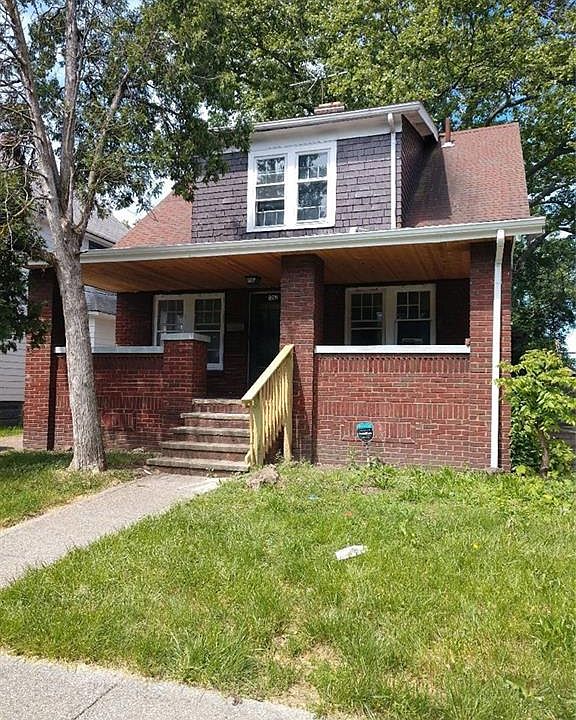 1st image of 1212 E 167th St