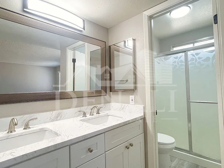 2243 W McRae Way — Photo 12