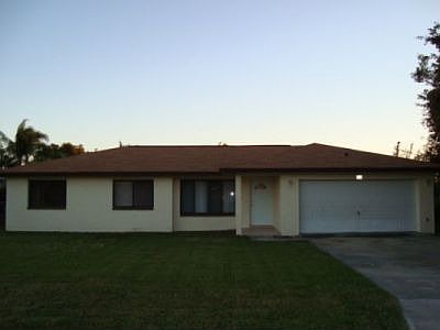 1st image of 314 SE 8th St