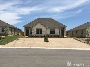 816A Ferrara Cir, Temple, TX 76502