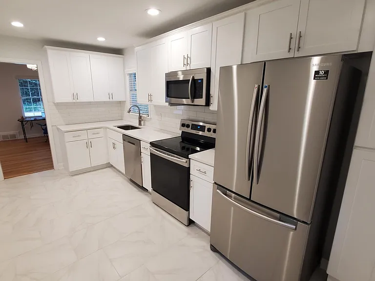 508 Allen Rd NE — Photo 6