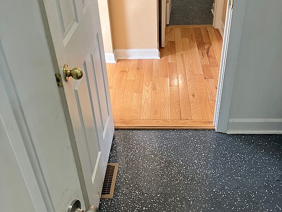 4th image of 1260 1260 Killian Shoals Way