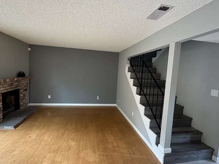 112 Assay Ct — Photo 6