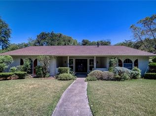 1103 Westlake Dr, Desoto, TX 75115