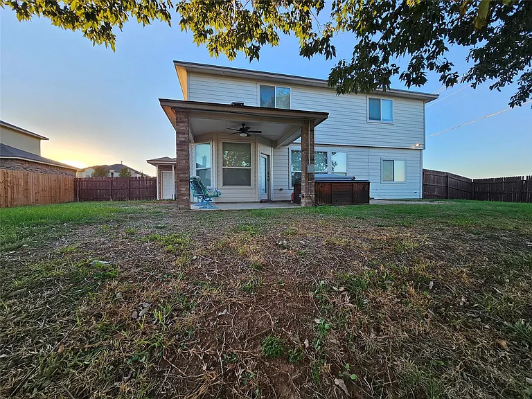 2306 Scott Dr — Photo 24