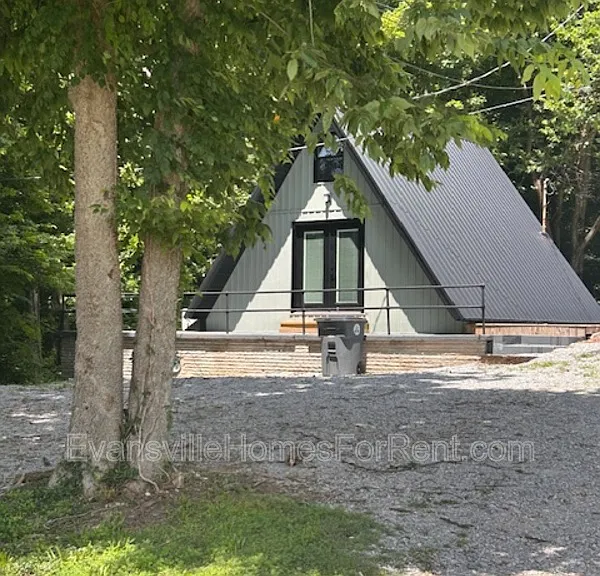 1625 N Saint Joseph Ave — Photo 1