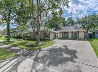 16426 Brambling Dr, Houston, TX 77059