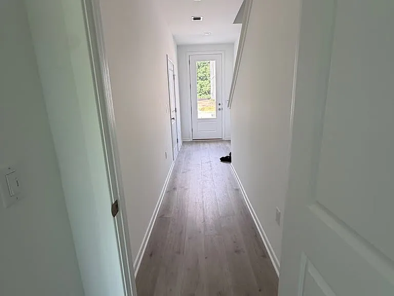 55 Silverbell Ave — Photo 2