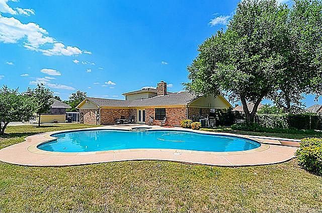 1st image of 8500 Lake Country Dr