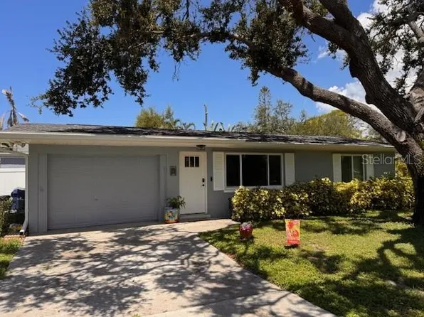 1460 Everest Rd, Venice, FL 34293