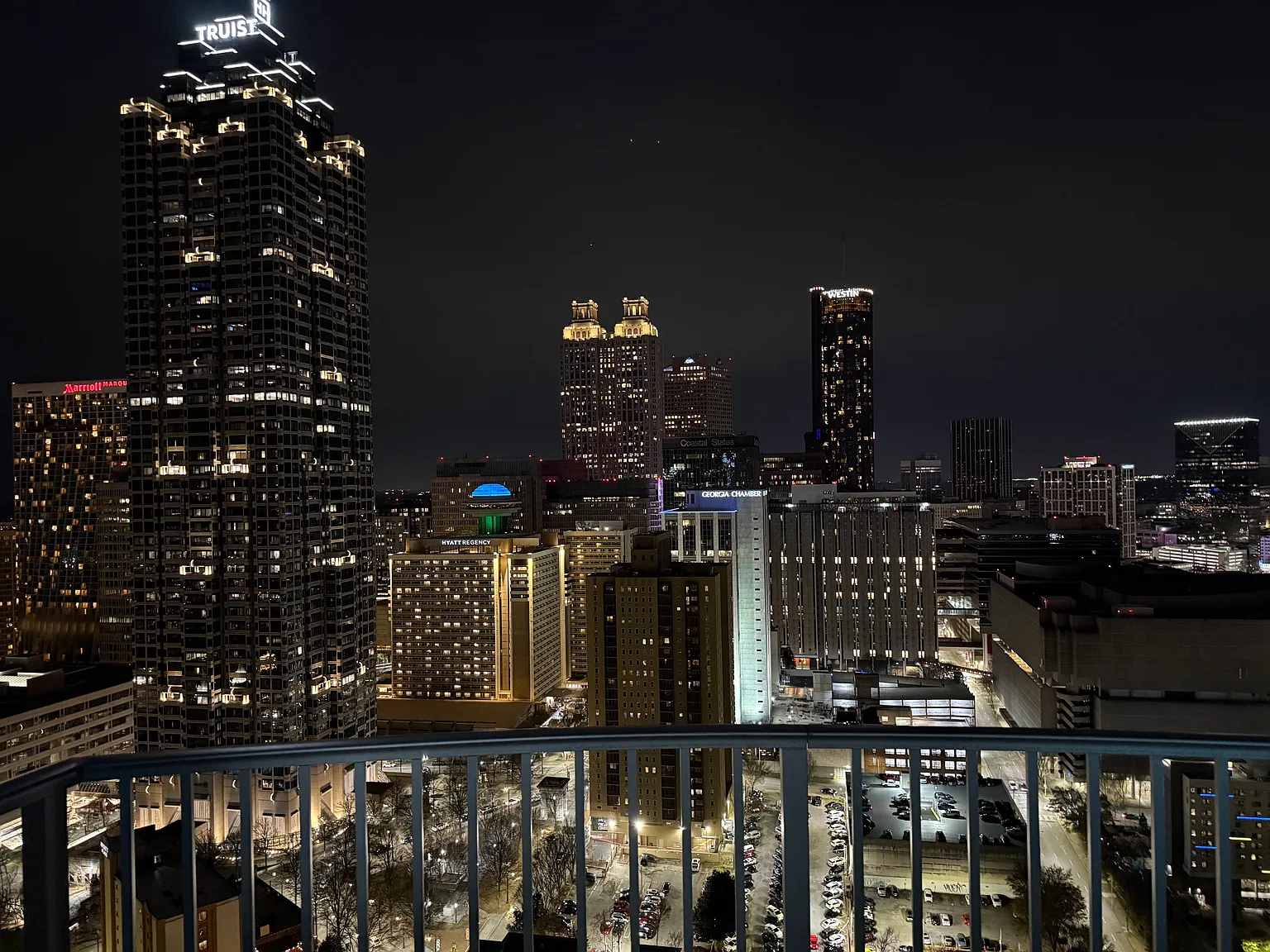 2 bed, 1075 sqft, $4,500 — Photo 3