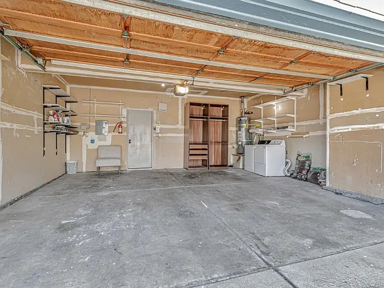 4772 Mendocino Ter — Photo 29