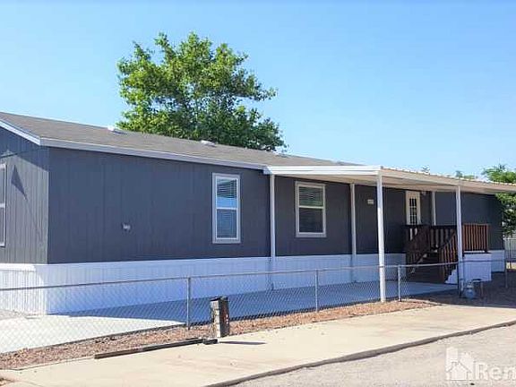 2nd image of 919 Fawn Ln
