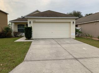 2720 Whispering Trails Dr, Winter Haven, FL 33884