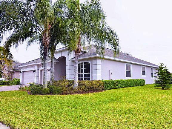 2nd image of 3539 Lake Jean Dr