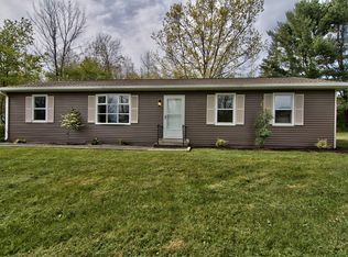 116 Ellison Ln, Cresco, PA 18326