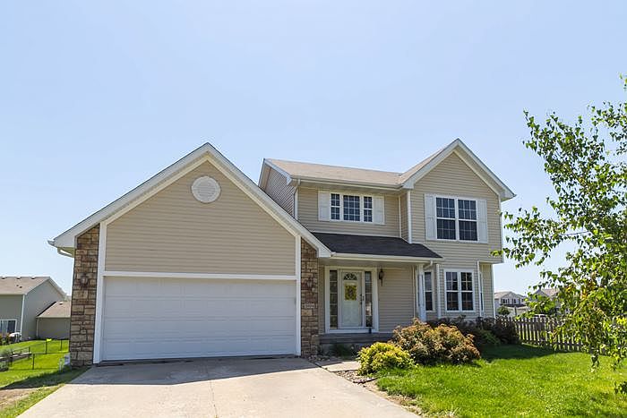 1st image of 3004 SW White Birch Dr