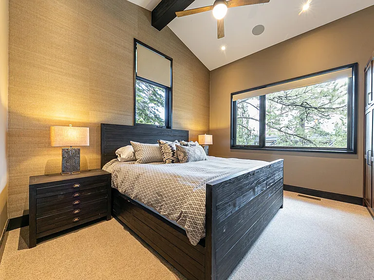9718 Hunter House Dr — Photo 15