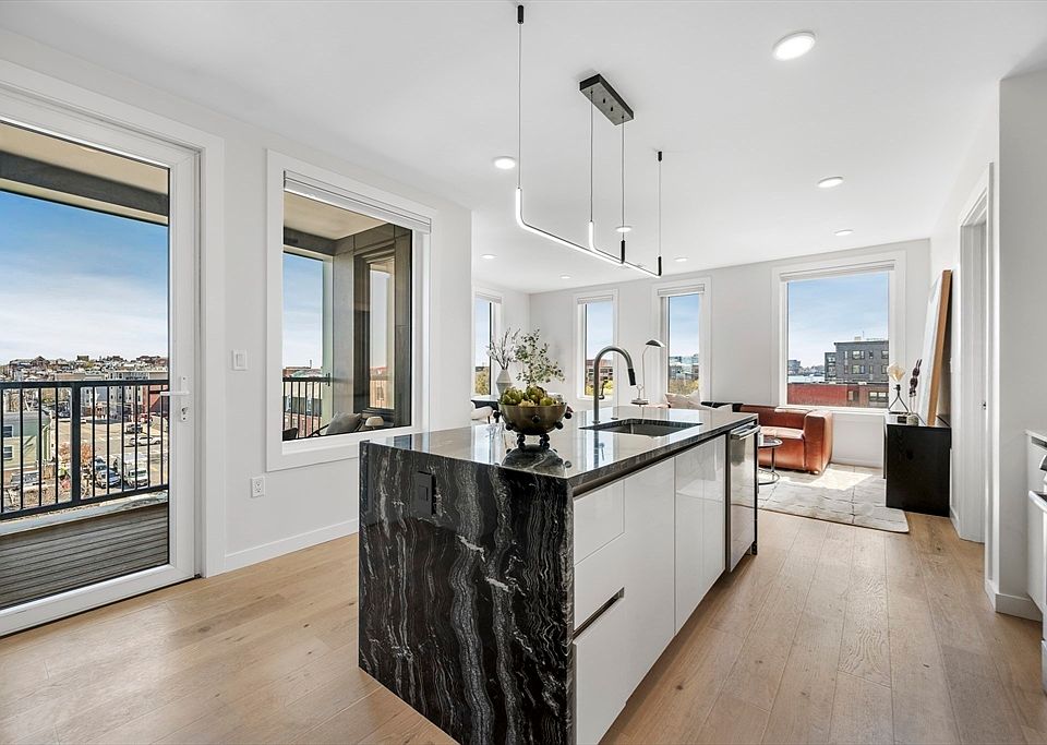 1st image of 2-10 Maverick Sq #401