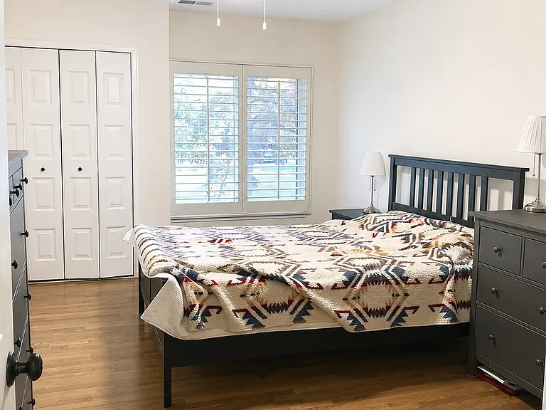 8106 Inverness Ridge Rd — Photo 10