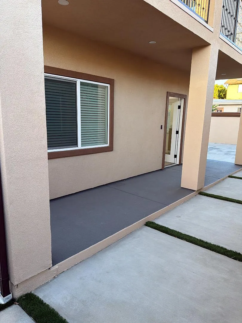 2920 Sonoma St - Unit C — Photo 1