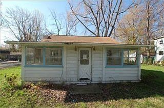 1st image of 6534 Earl Ave