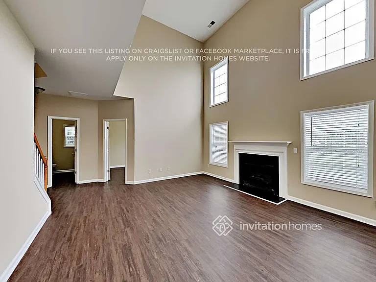 3401 Paxton Ridge Dr — Photo 4