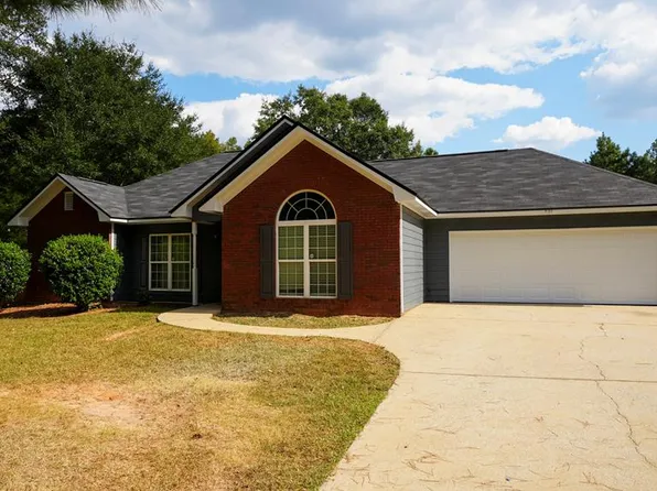461 Lee Road 235, Smiths Station, AL 36877