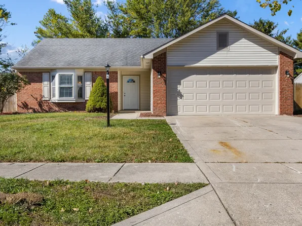 11704 E Hartland Dr, Indianapolis, IN 46229