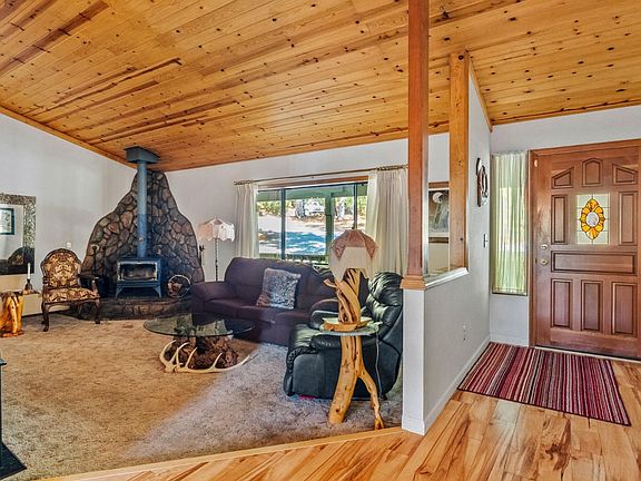 2nd image of 2398 Black Oak Dr