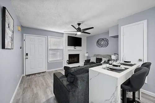 105 Maple St #ID1580251P Photo 1