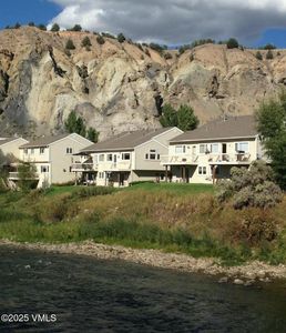 606 Price Ln APT E, Gypsum, CO, 81637