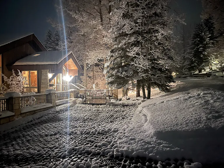 Vail Valley Dr — Photo 33