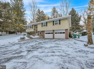 254 Ironstone Ridge Rd, Lancaster, PA 17603