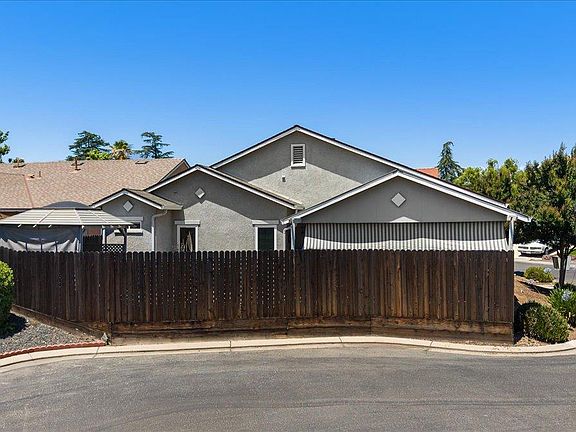 4th image of 1009 Fairmont Ct