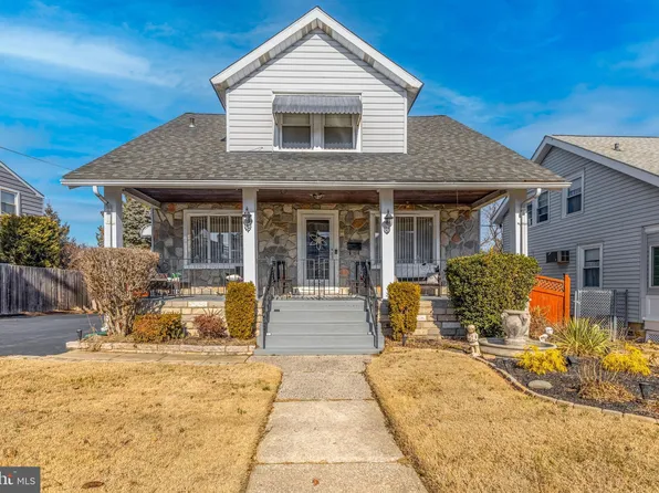 409 Crumlynne Rd, Ridley Park, PA 19078