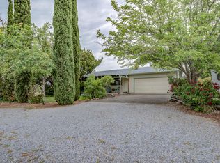 12077 Kern Dr, Redding, CA 96003