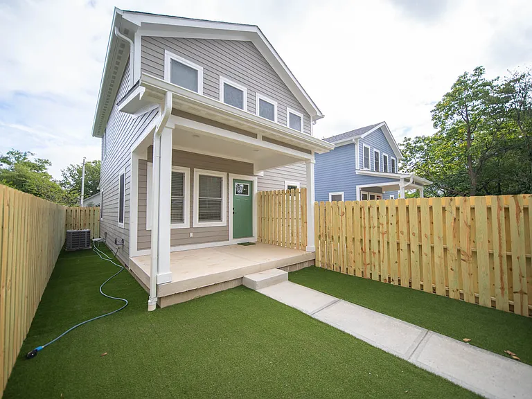 4816 Norwaldo Ave — Photo 2