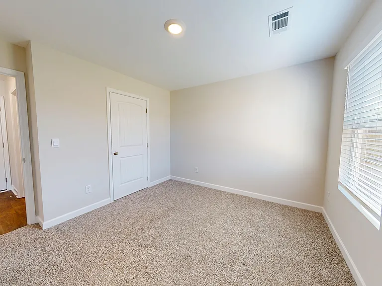 7726 Shaddix St — Photo 14