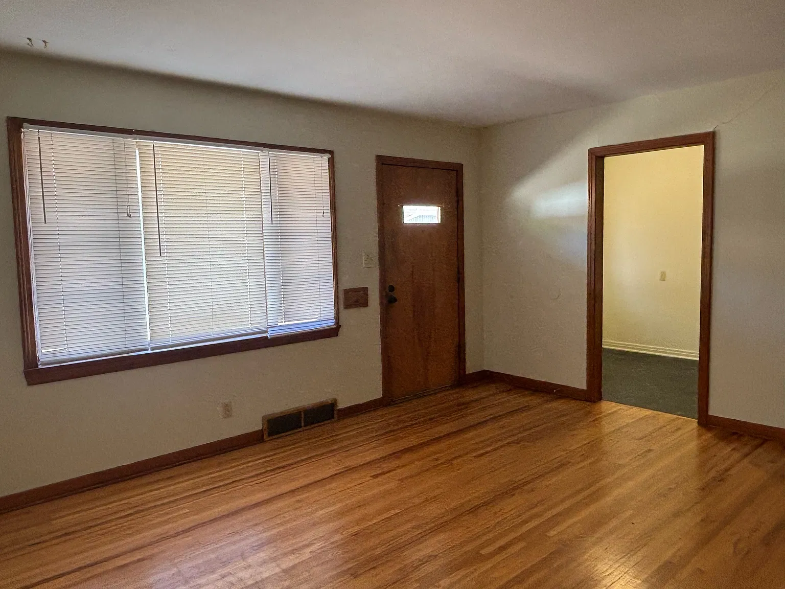 435 South Oliver Avenue - 1 — Photo 3