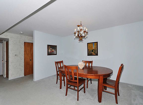 5th image of 1025 S Fernandez Ave APT 3D