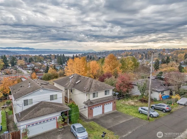 7972 39th Avenue S, Seattle, WA 98118