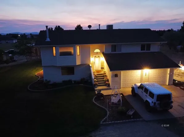 391 Edgebrook Dr, Spring Creek, NV 89815