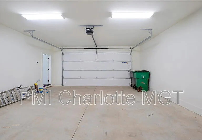 428 Dover Ave — Photo 12